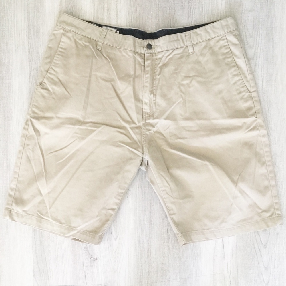 Volcom Tan Shorts Mens Size 40